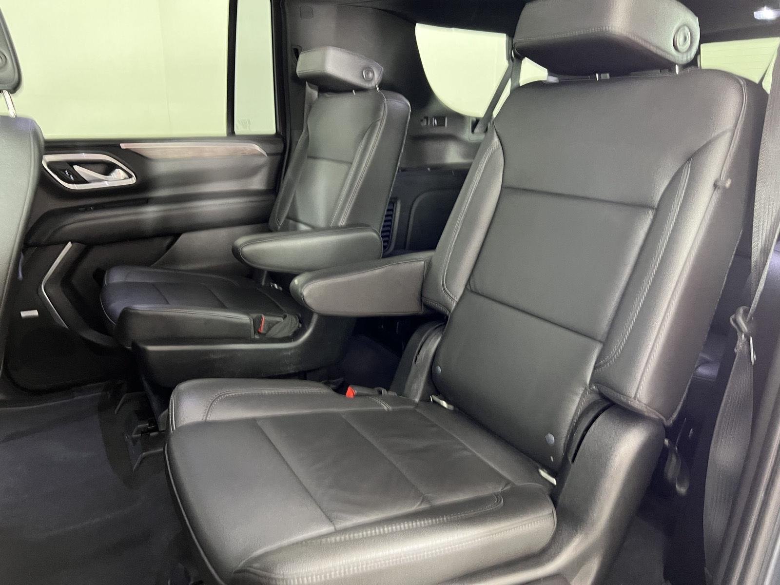 Used 2024 Gravity Gray Kia LX image 22
