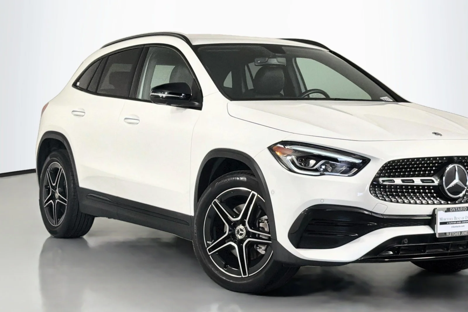 Used 2023 Polar White Mercedes-Benz 250 image 13