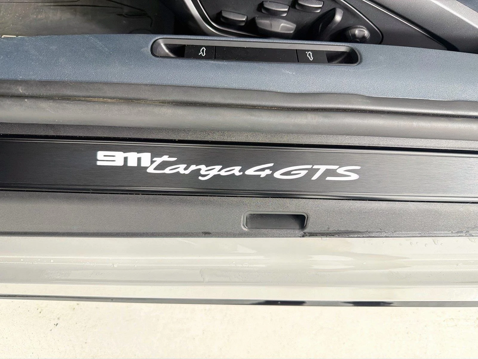 Certified Used 2022 Chalk Porsche TARGA 4 GTS image 13