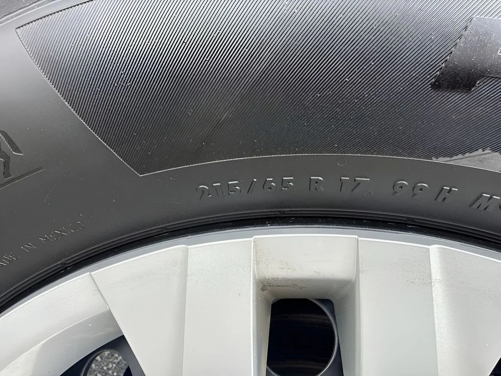 Used 2025 Beige Toyota L image 26