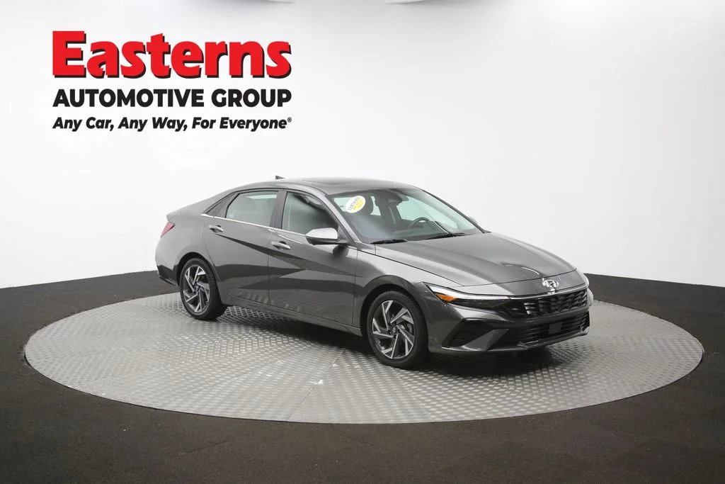 Used 2024 Gray Hyundai Limited image 51