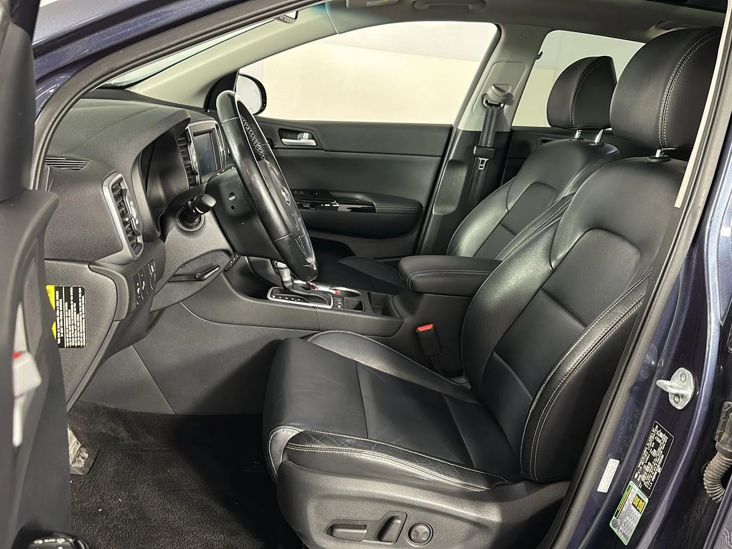 Used 2019 Pacific Blue Kia EX image 4