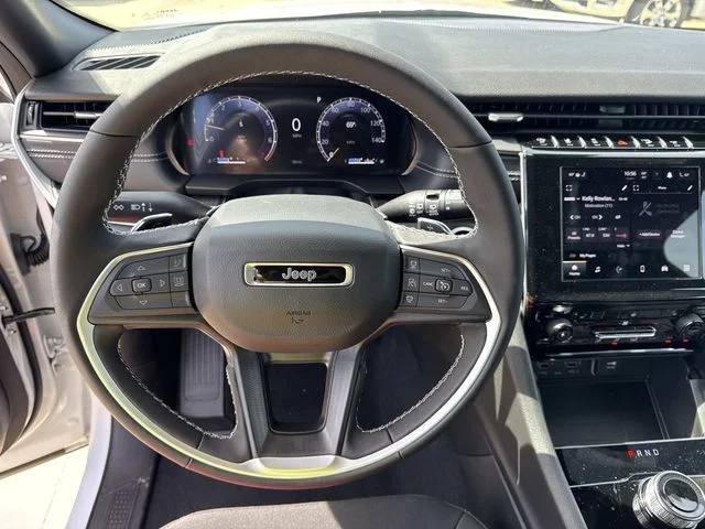 New 2026 White Jeep Laredo X image 22