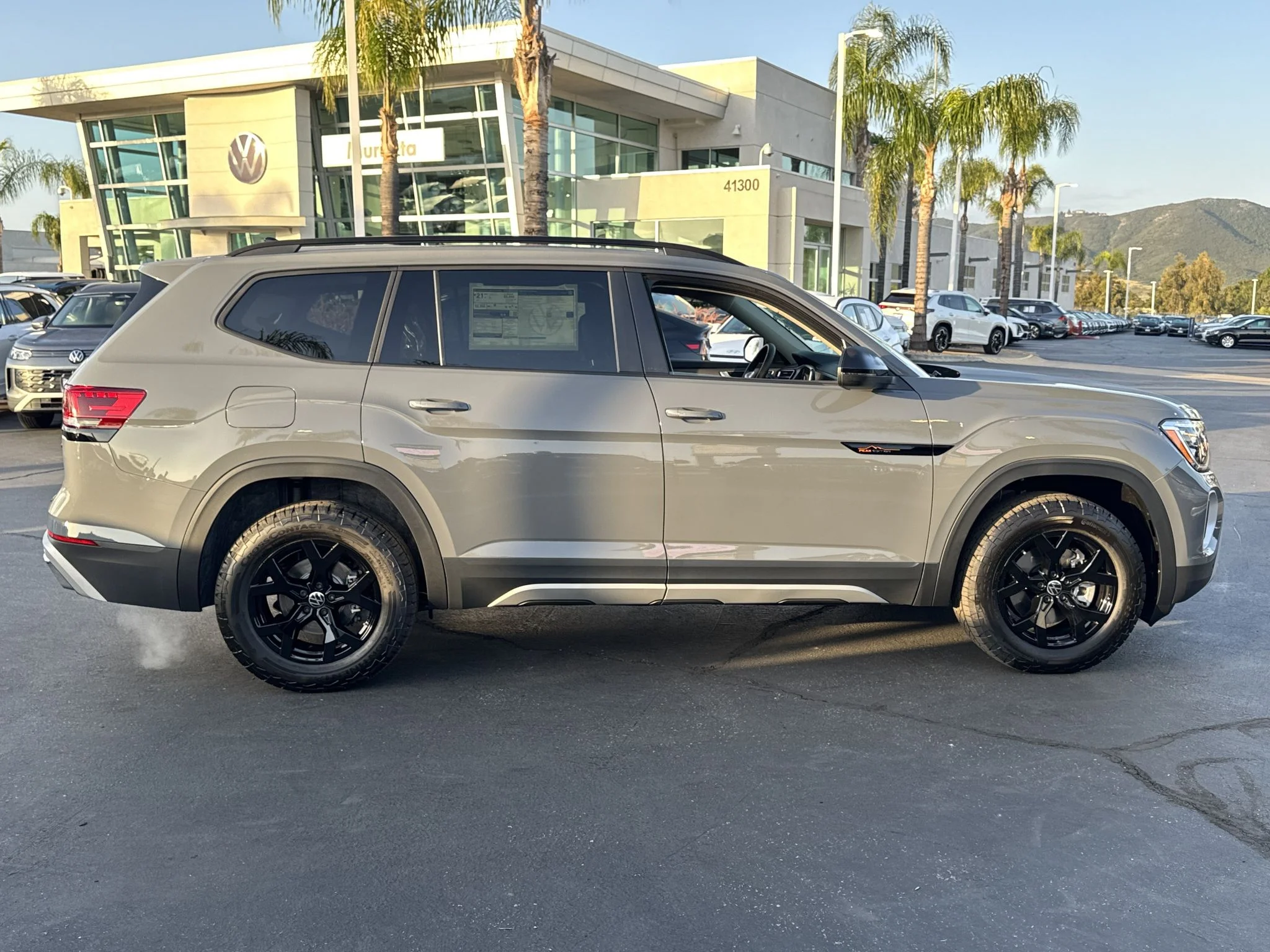 New 2026 Pure Gray Volkswagen 2.0T Peak Edition image 10