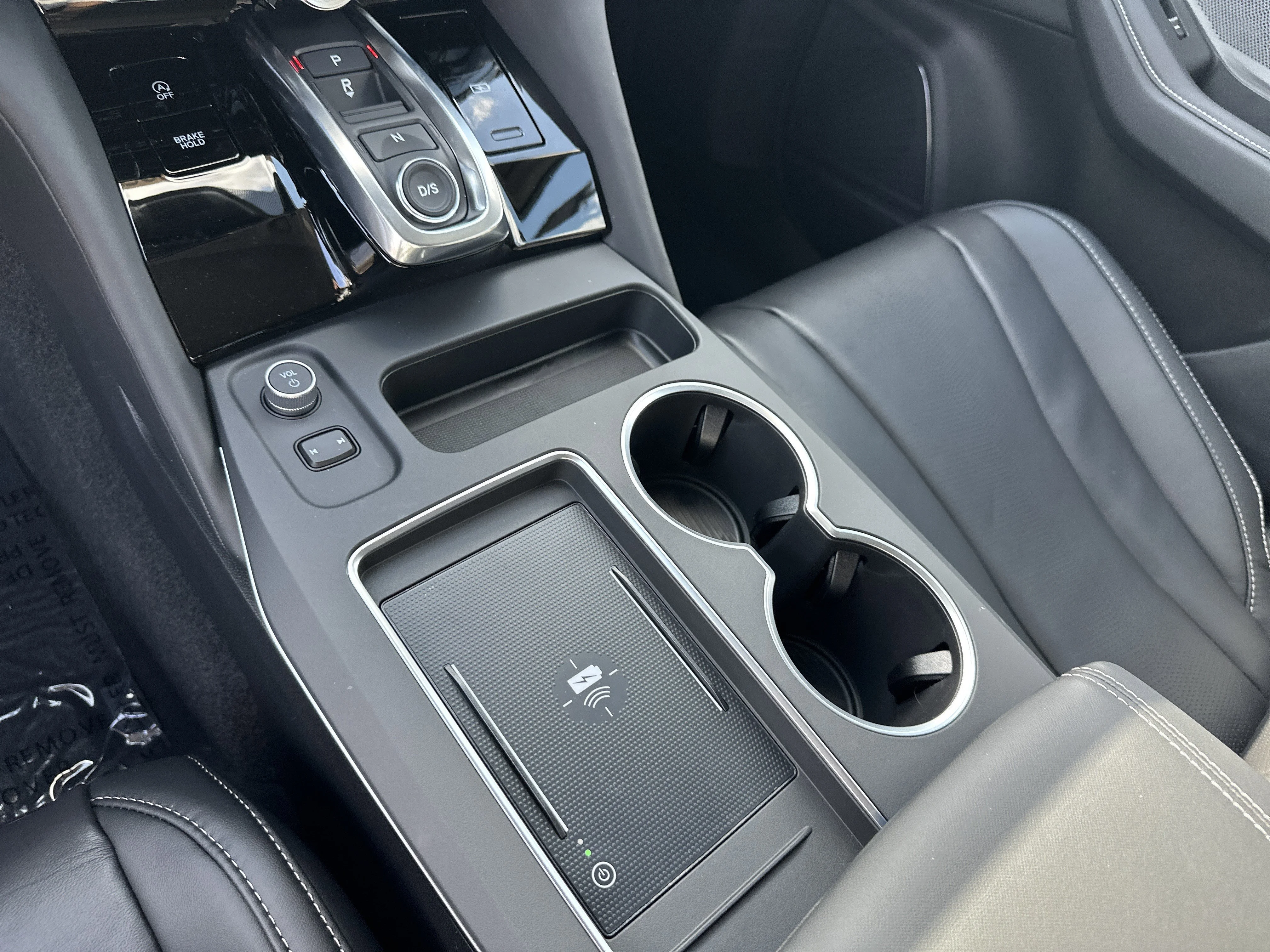 New 2026 Platinum White Pearl Acura w/Technology Package image 24