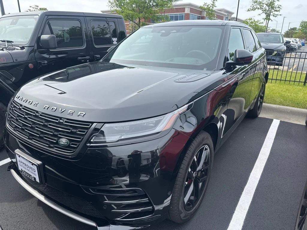 2026 Land Rover Range Rover Velar P250 Dynamic SE's photo