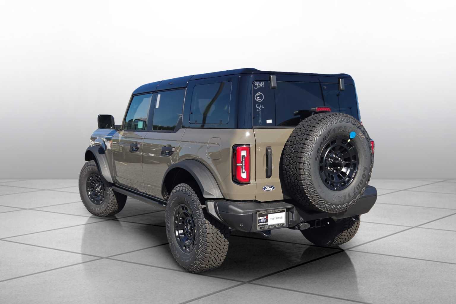 New 2026 Marsh Gray Ford Badlands® image 13