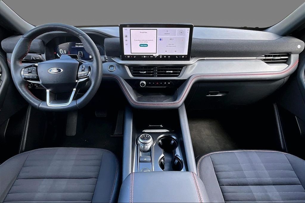 Used 2025 Gray Metallic Ford ST-Line image 9