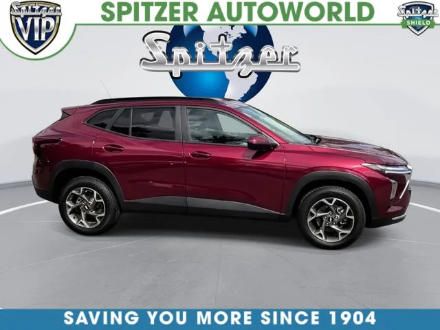 Used 2025 Red Chevrolet LT image 10