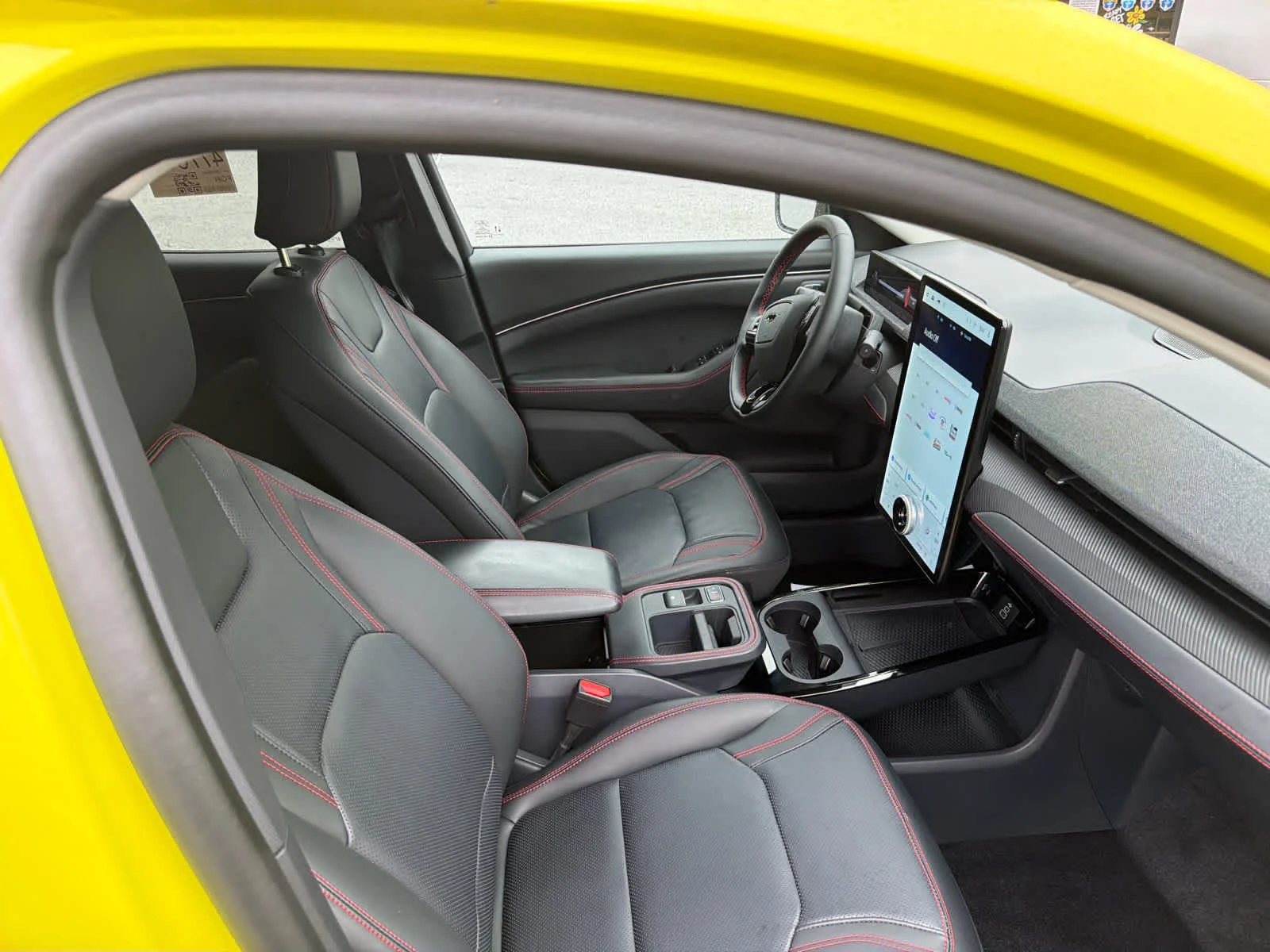 Used 2025 Grabber Yellow Ford Premium image 3