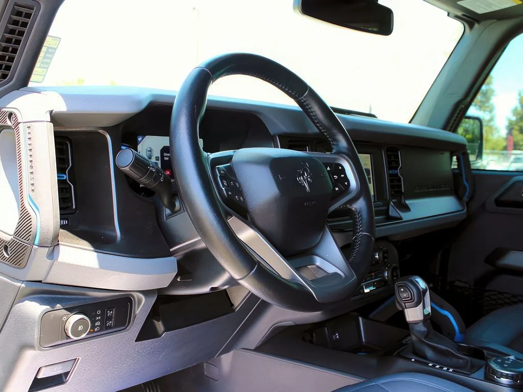 2022 Ford Bronco 4-Door Black Diamond - Photo 13
