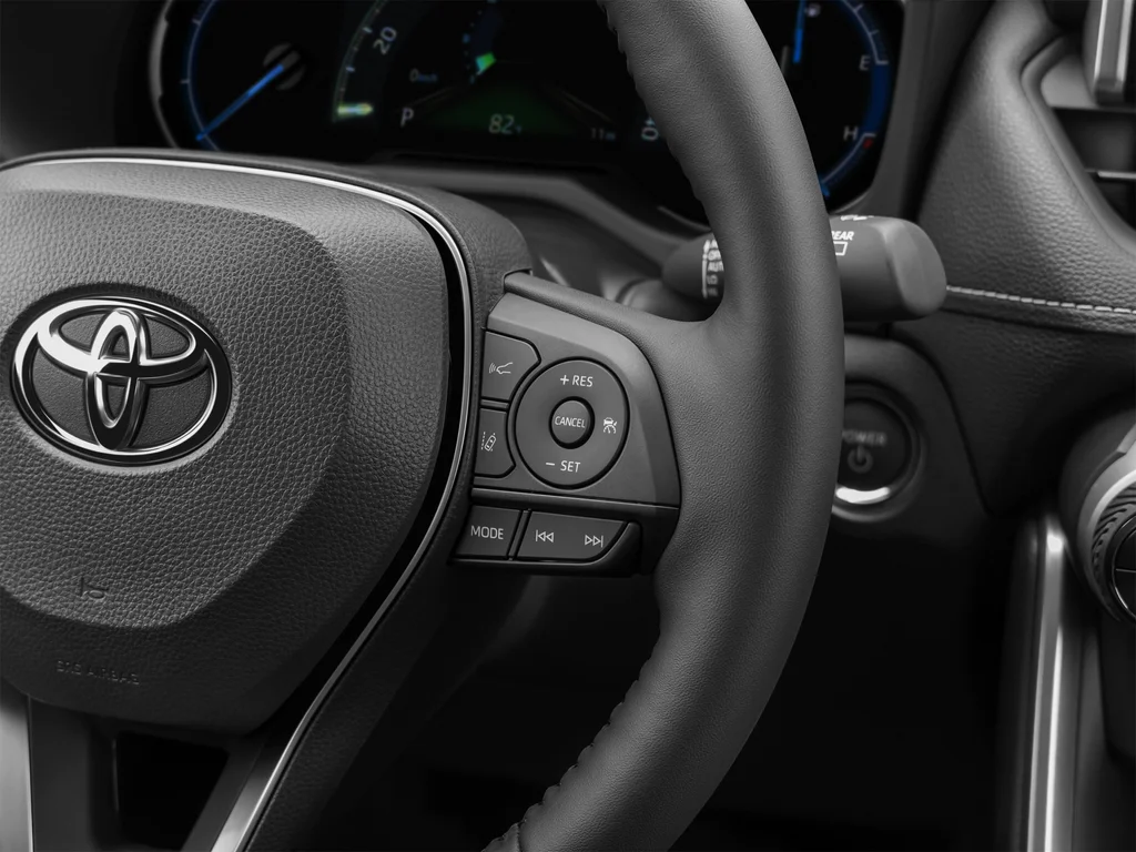 Used 2025 Silver Toyota XLE image 45
