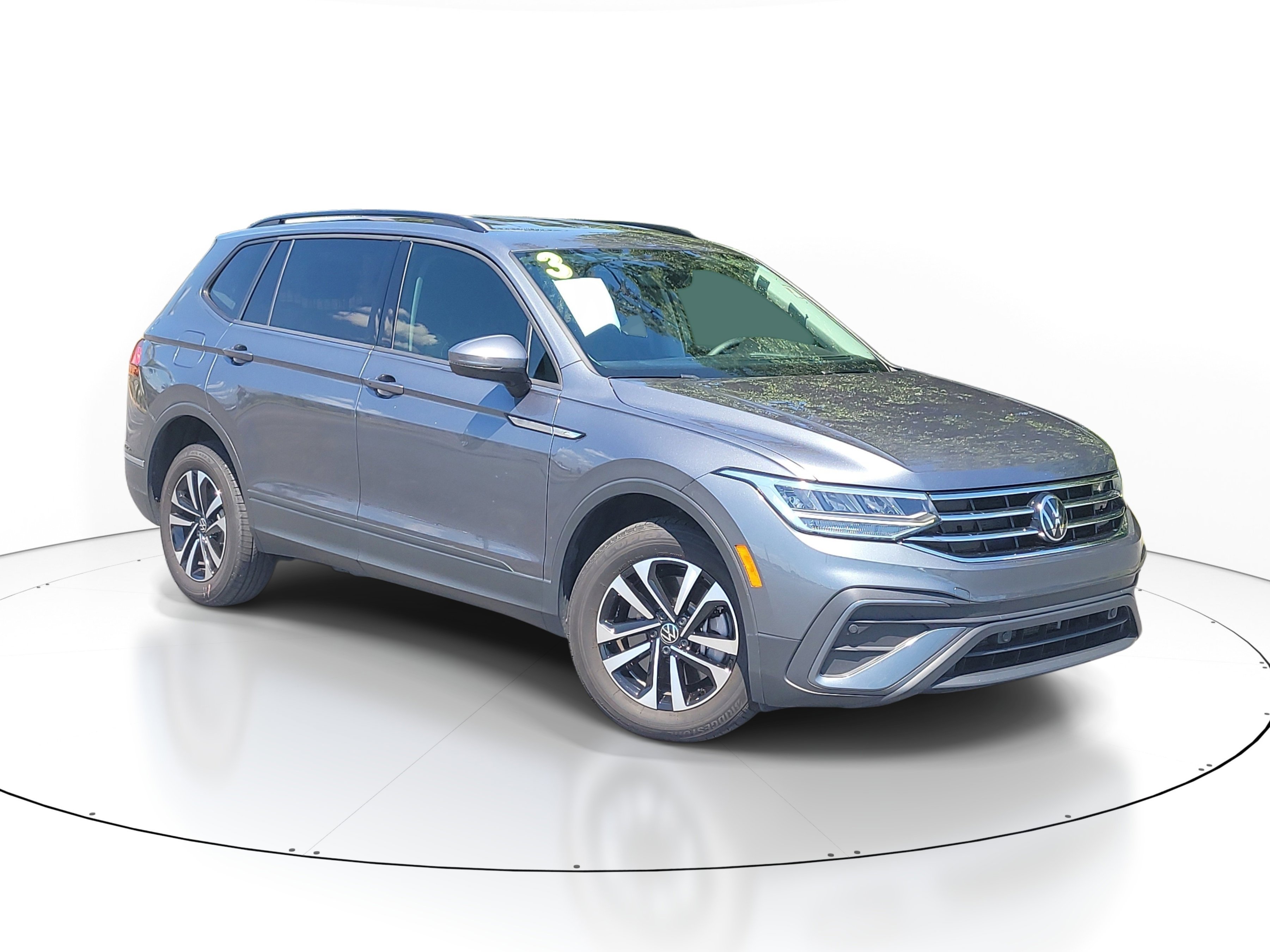 2023 Volkswagen Tiguan 2.0T S's photo