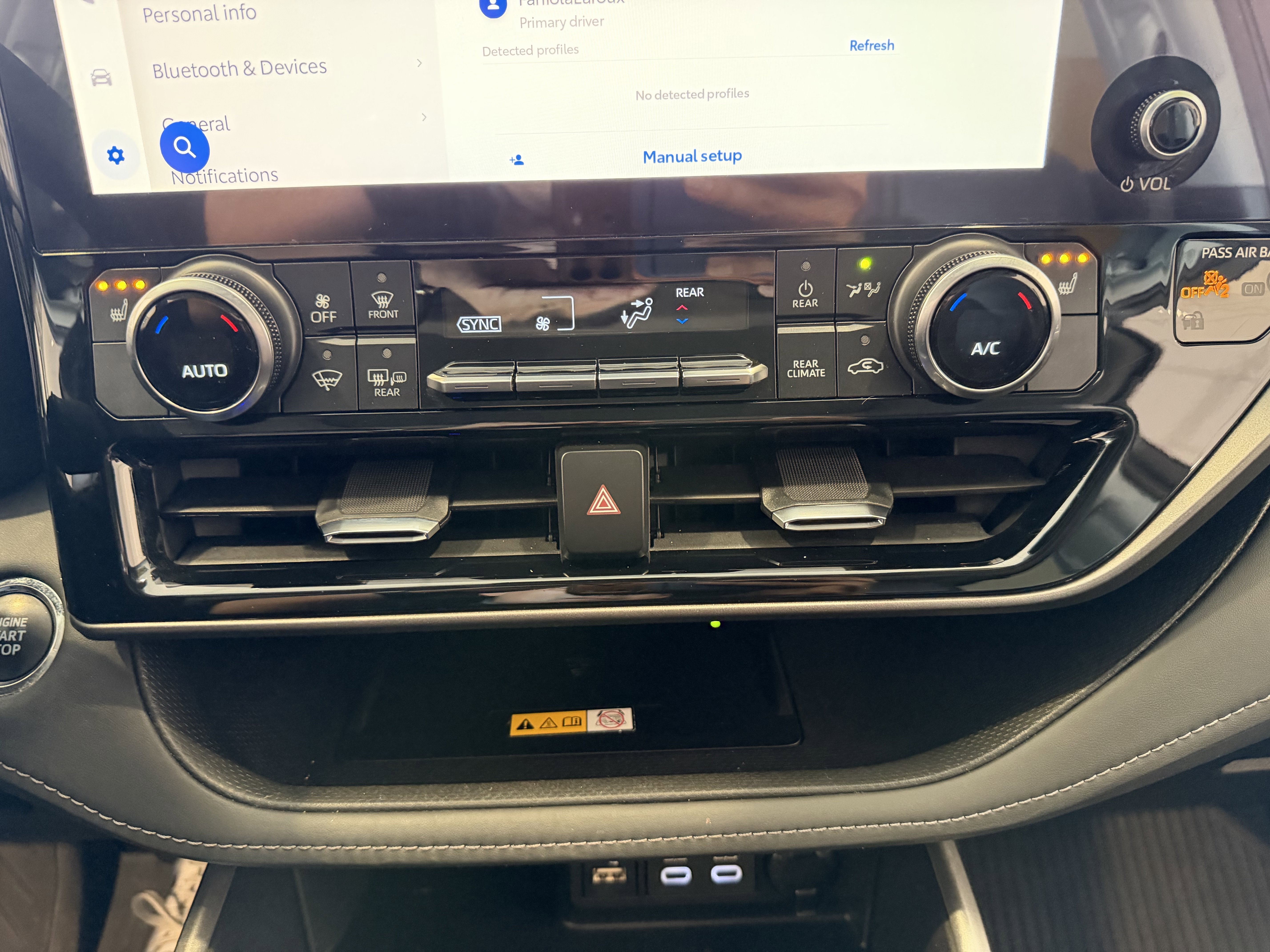 2023 Toyota Highlander XLE - Photo 20