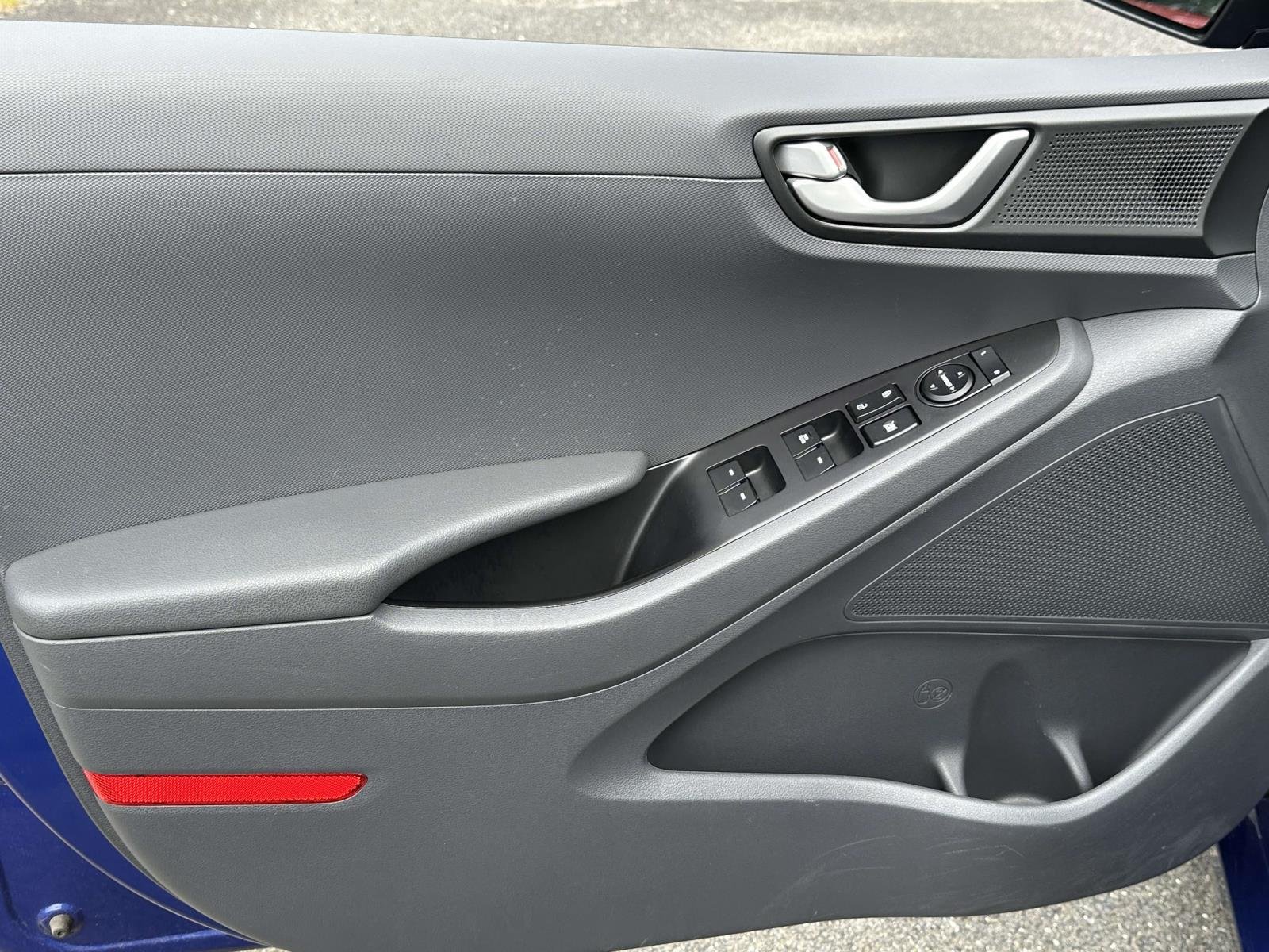 2019 Hyundai Ioniq Blue - Photo 22