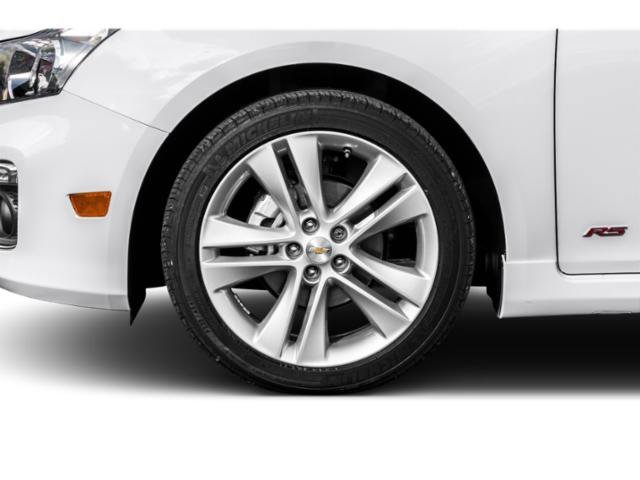Used 2015 Summit White Chevrolet 4dr Sdn LTZ image 14