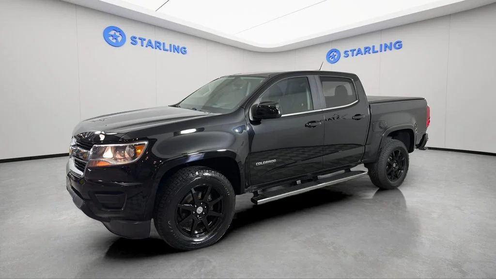 Used 2018 BLACK Chevrolet 2WD LT image 2