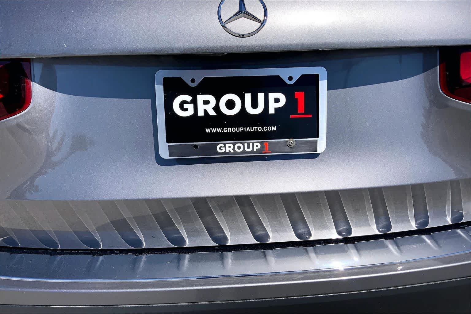 Used 2023 Mountain Grey Metallic Mercedes-Benz GLB 250 image 10