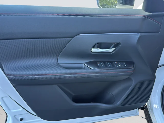 2026 Nissan KICKS SR AWD - Photo 16