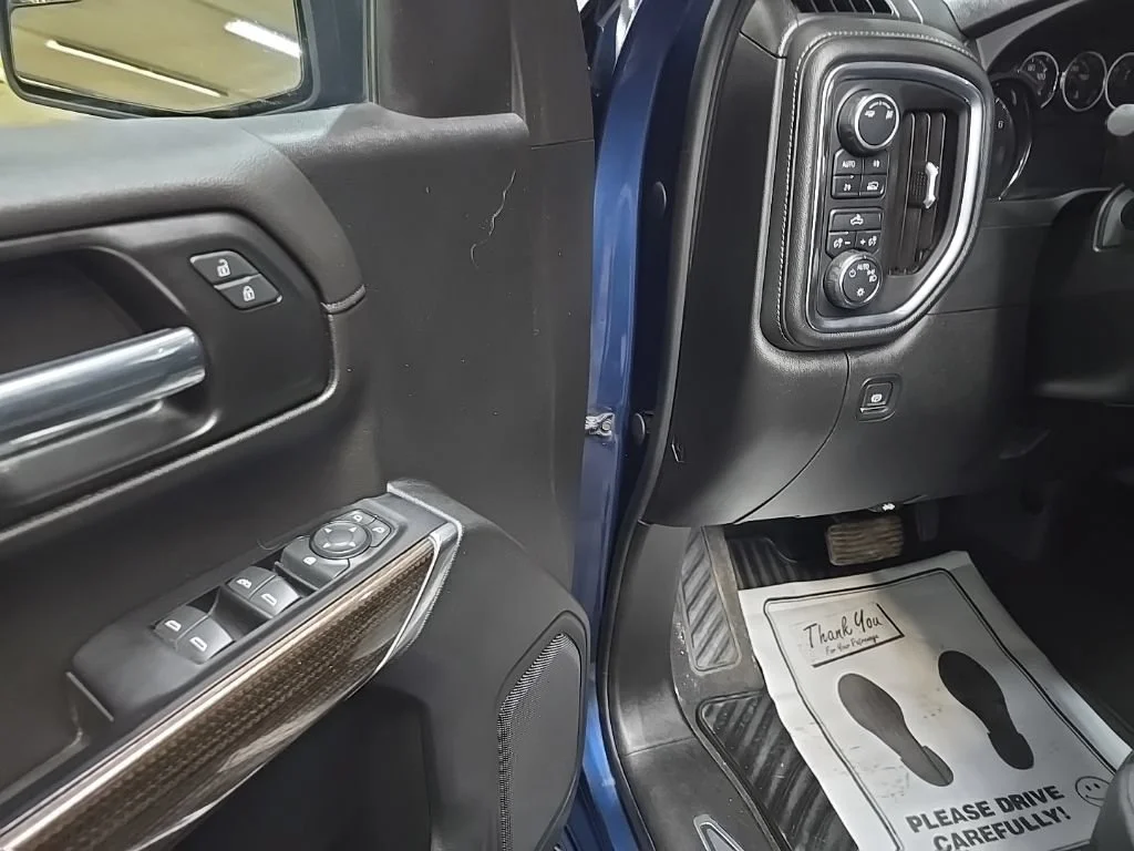 Used 2019 NORTHSKY BLUE METALLIC Chevrolet LT image 27