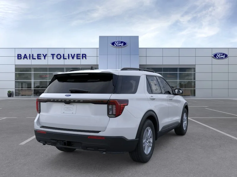 New 2026 Space White Metallic Ford Active 100A image 33