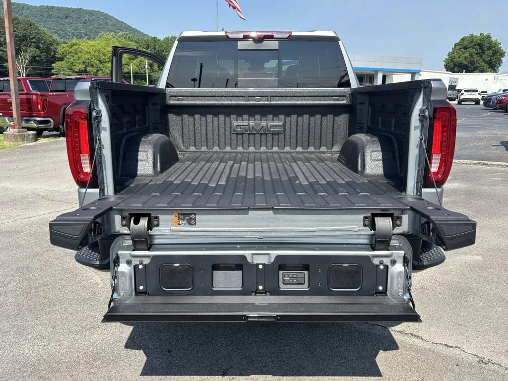 New 2026 Sterling Metallic GMC AT4X image 9