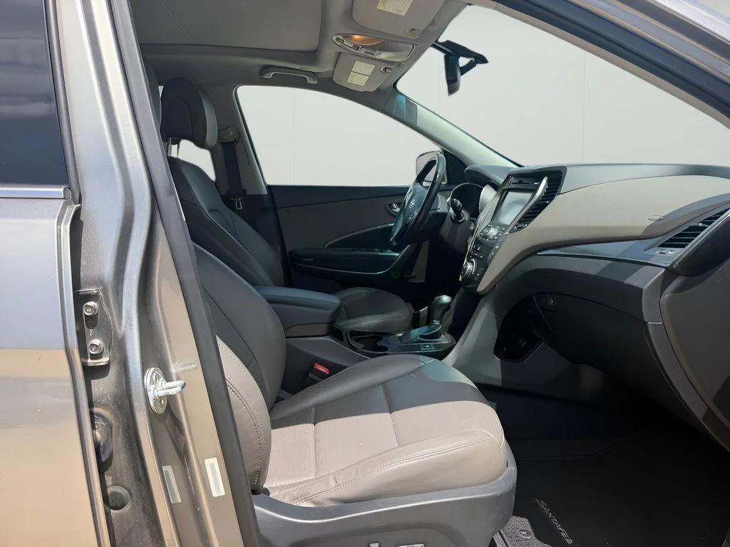 Used 2015 Mineral Gray Hyundai 2.4L (A6) image 13
