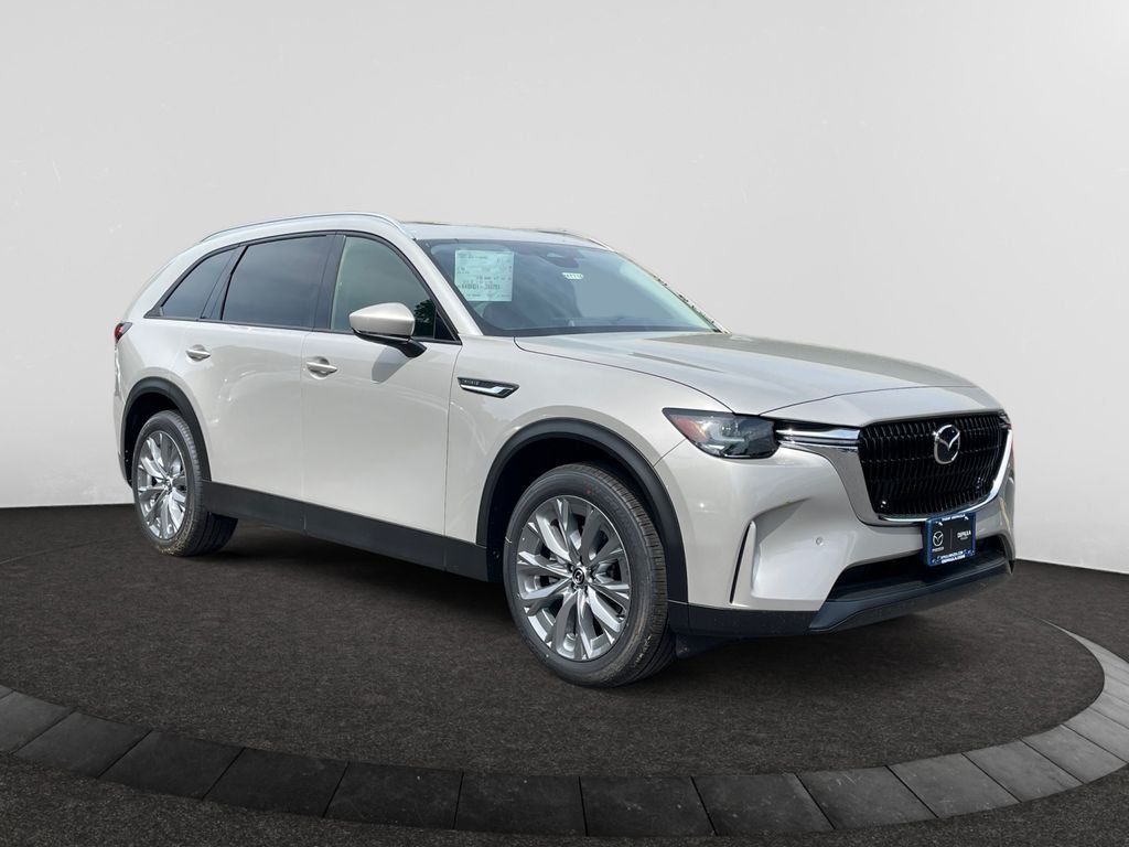 New 2026 Platinum Mazda 3.3 Turbo Preferred image 6