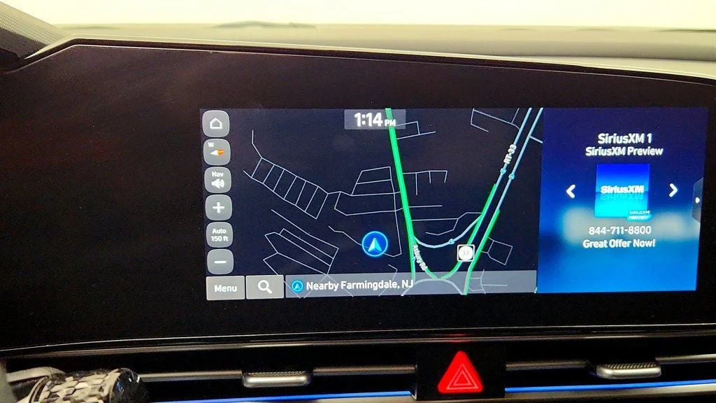 Used 2024 Abyss Black Hyundai SEL IVT image 19