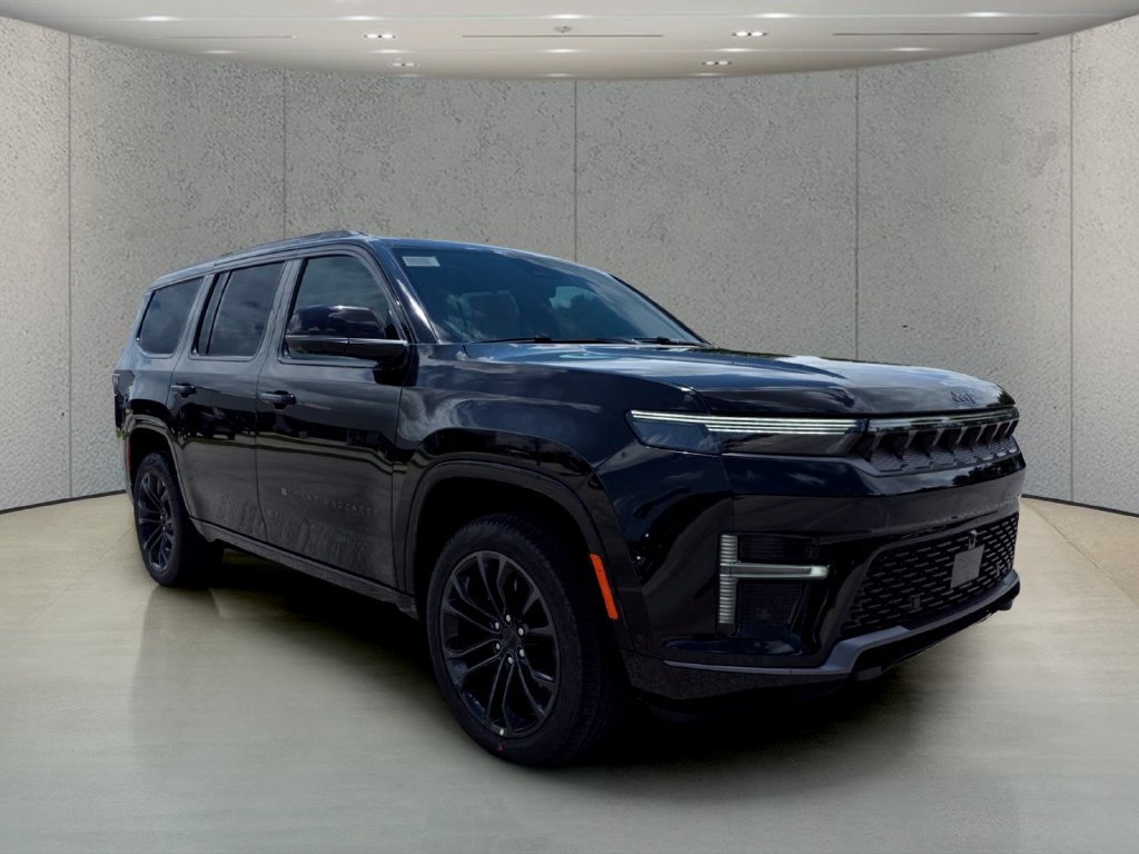New 2026 High Gloss Black Exterior Paint Jeep Summit Reserve image 13