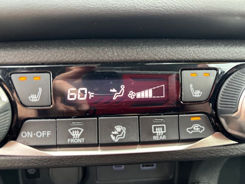 Used 2025 Gray Nissan 1.6 SR image 27