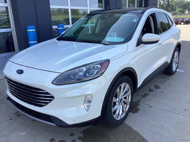 Used 2021 Ford Escape Titanium with VIN 1FMCU9DZ3MUA04326 for sale in Sheffield, OH