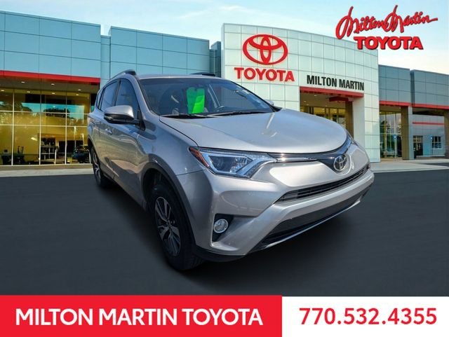 2018 Toyota RAV4 XLE's photo