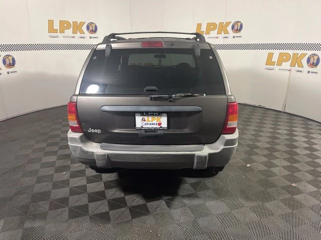 Used 1999 Taupe Frost Metallic Clear Coat Jeep Laredo image 4
