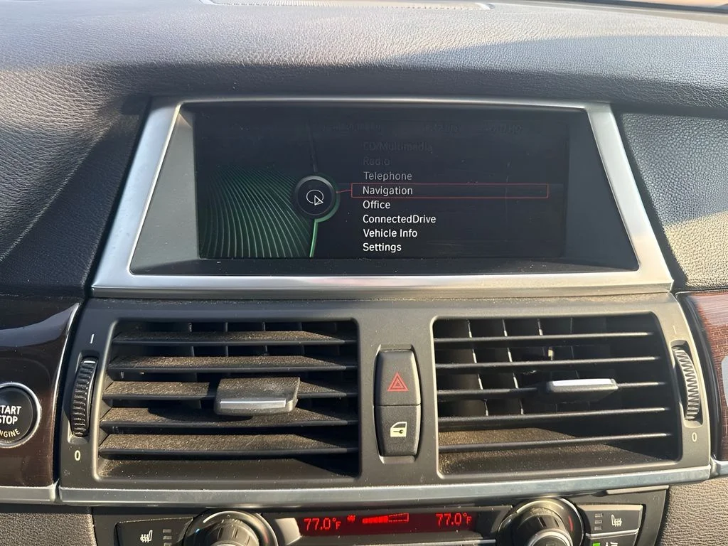 Used 2013 Black BMW xDrive35i image 13