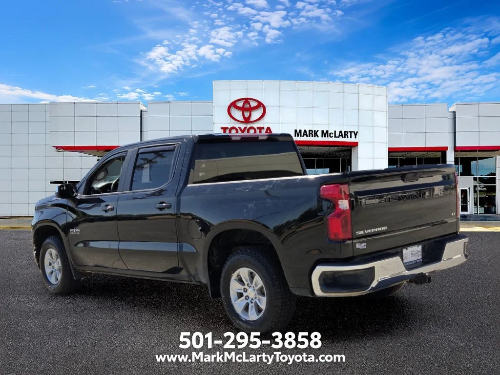 Used 2020 Black Chevrolet LT image 3