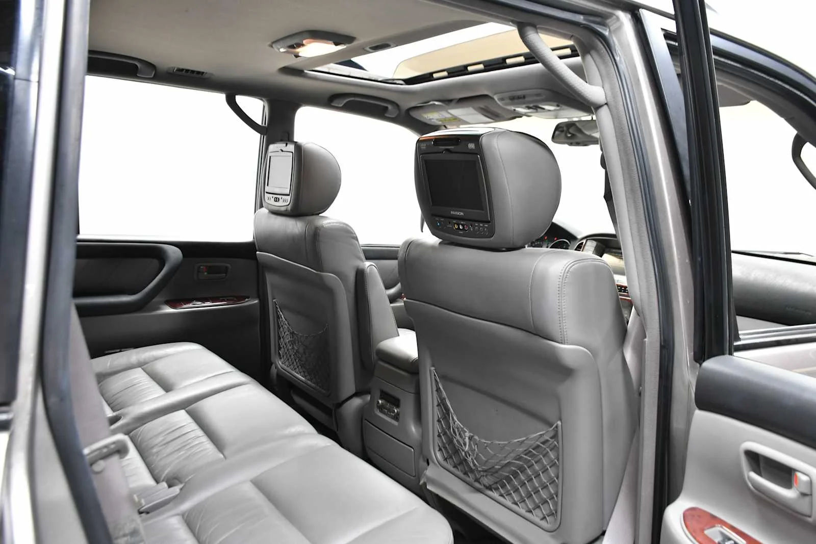 Used 2006 Thunder Cloud Metallic Toyota  image 24