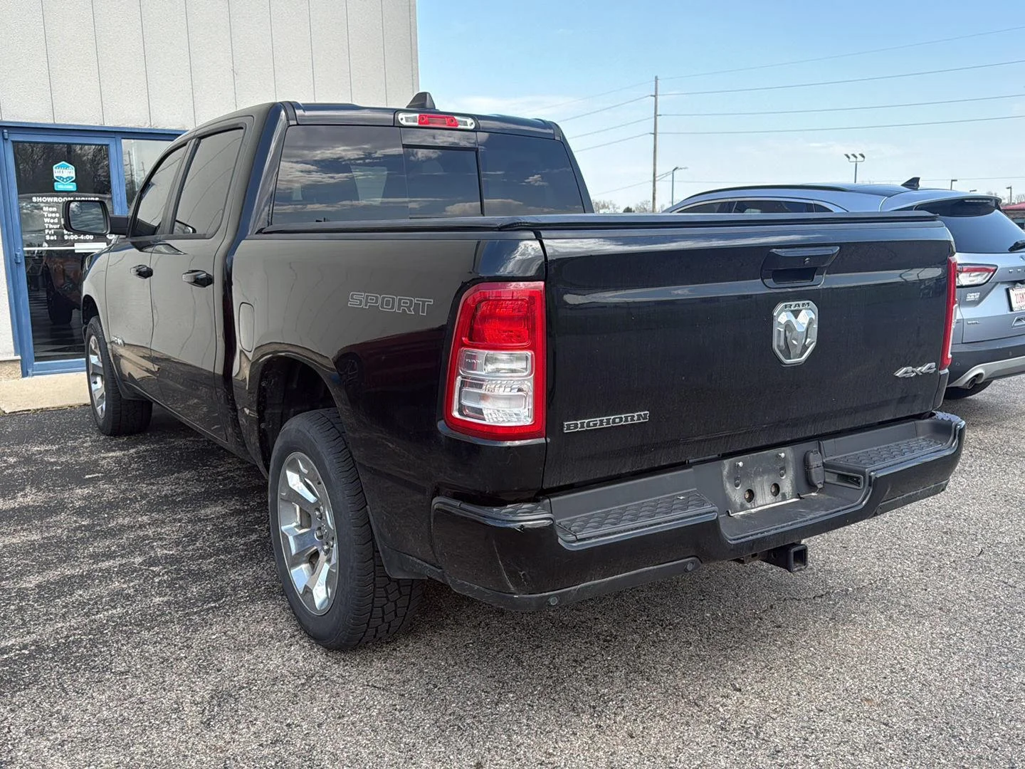 Used 2020 Diamond Black Ram Big Horn image 8