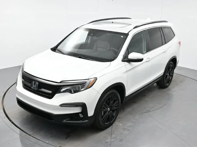 Used 2022 White Honda Special Edition image 36