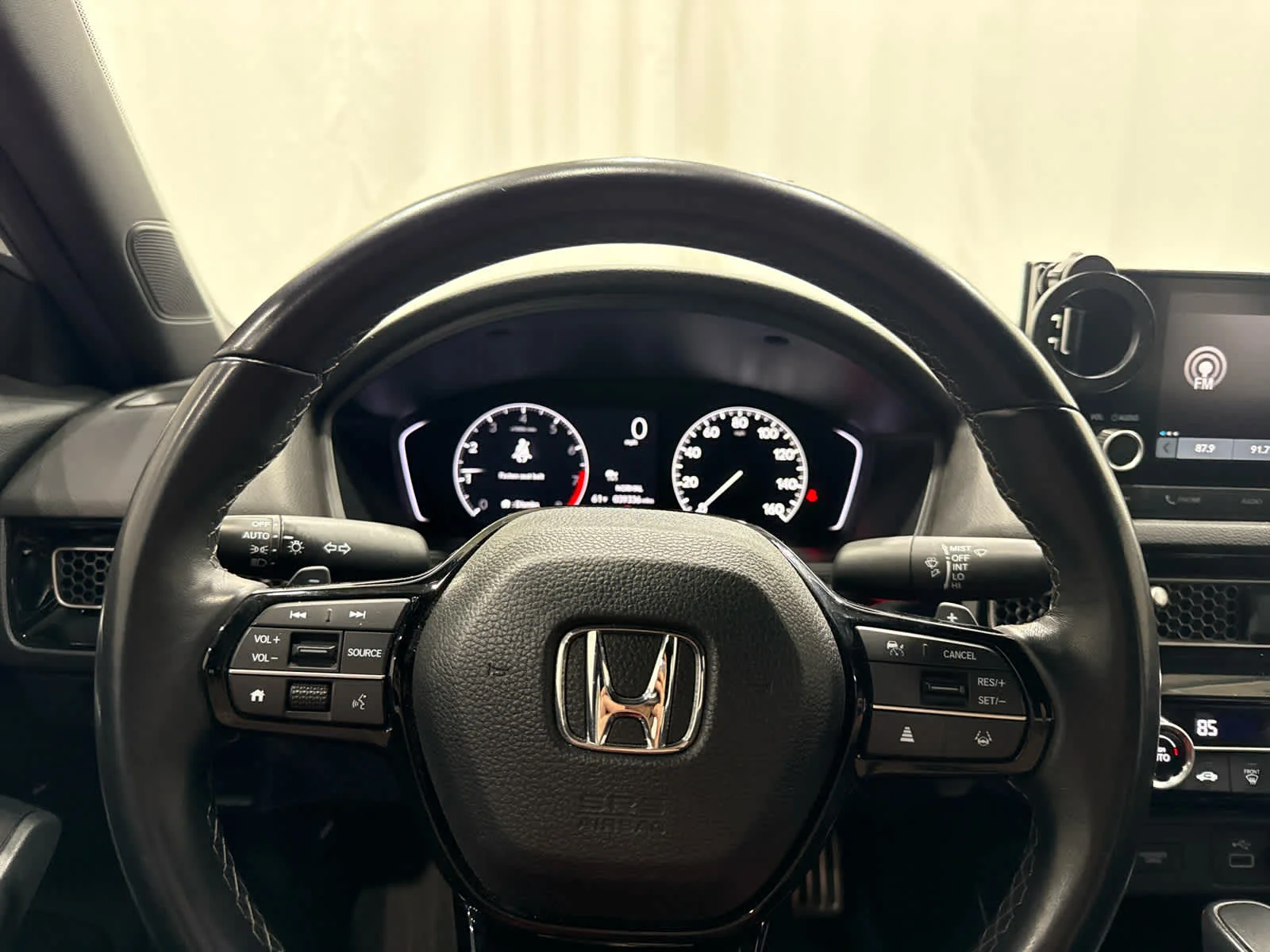Used 2023  Honda Sport image 23