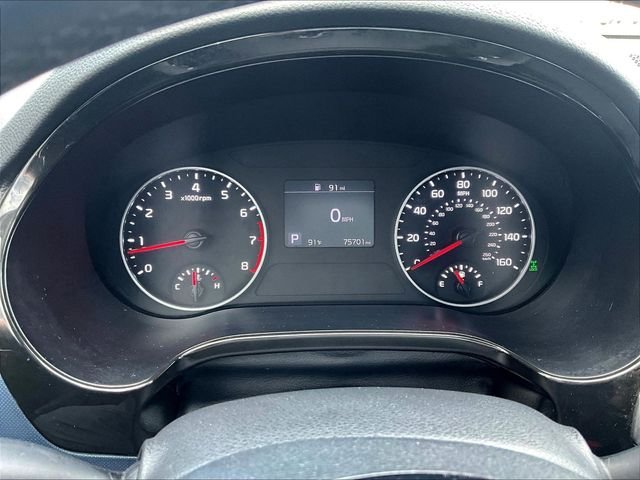 Used 2022 Orange Kia S image 15