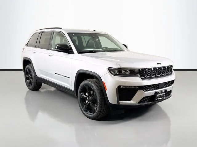 New 2026 Silver Jeep Limited image 1