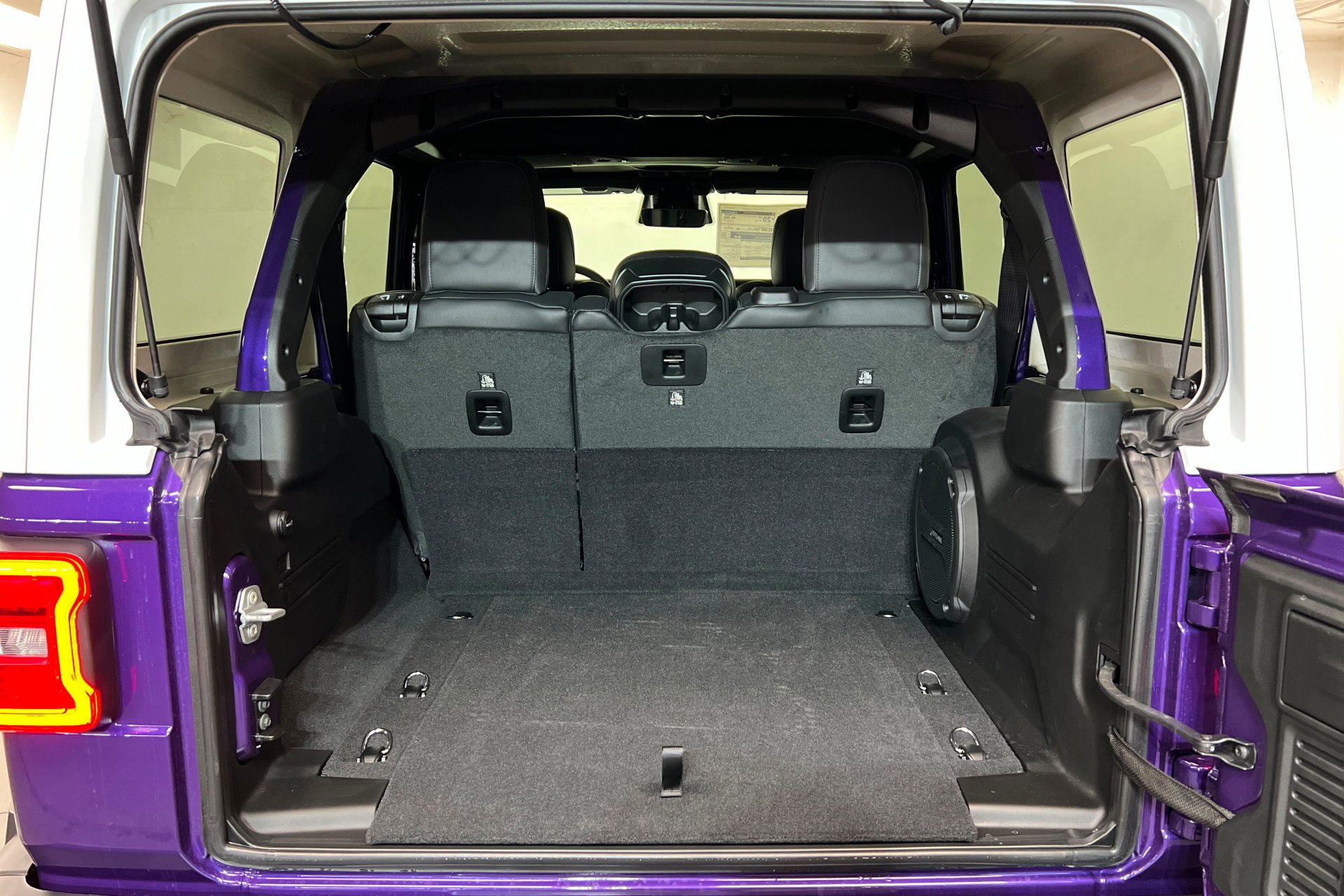 New 2026 Reign Exterior Paint Jeep Sahara image 23