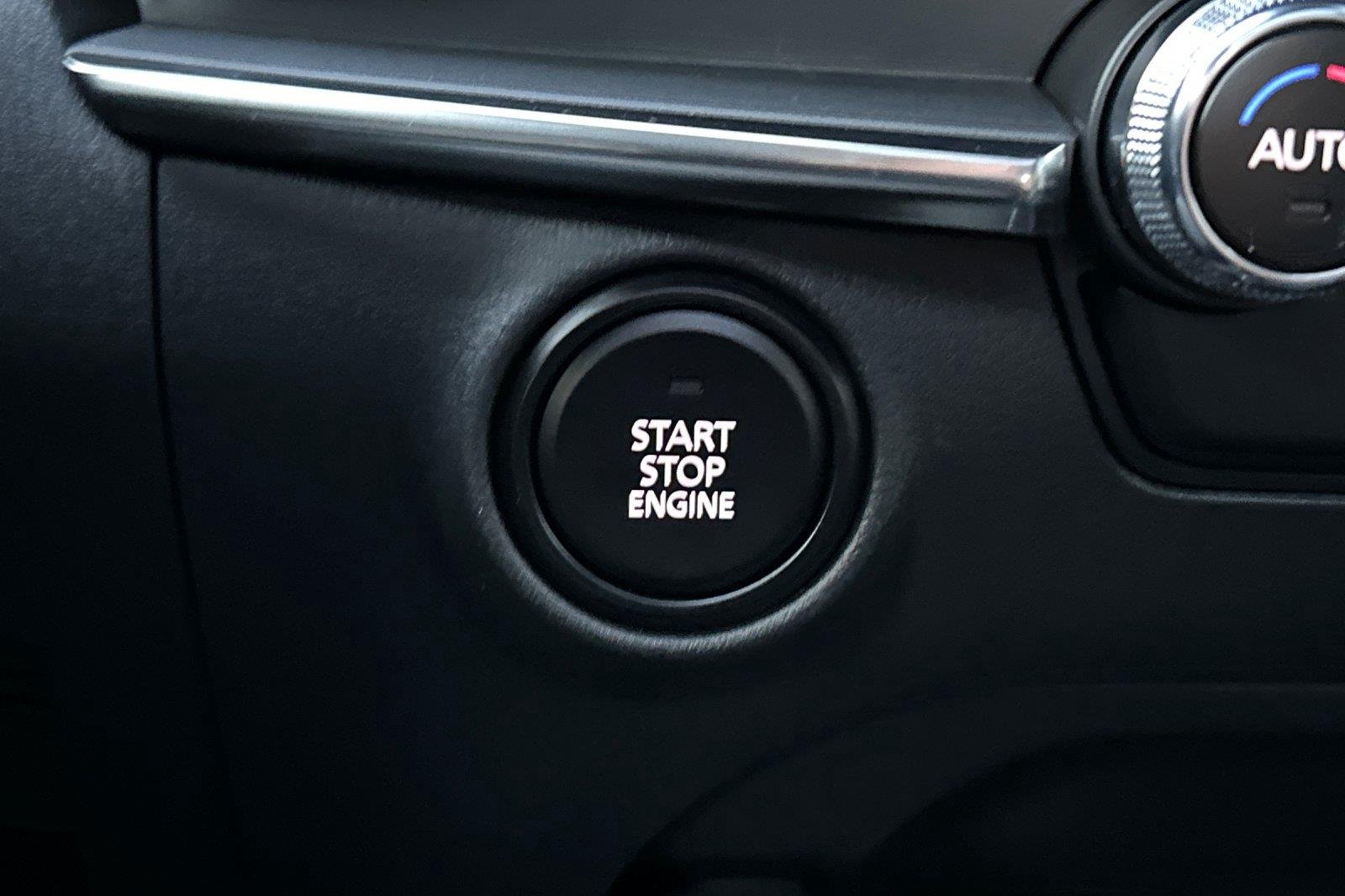 New 2026 Platinum Quartz Metallic Mazda 2.5 S Premium image 26