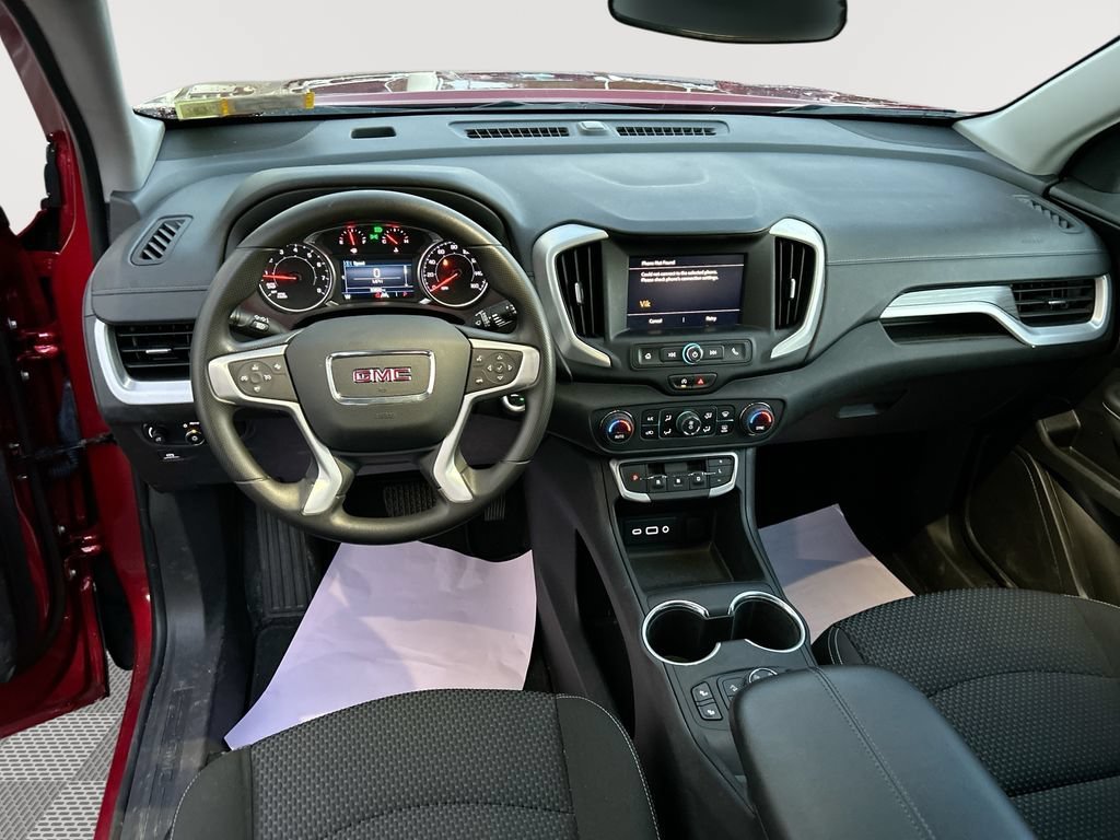 Used 2024 Volcanic Red Tintcoat GMC SLE image 23