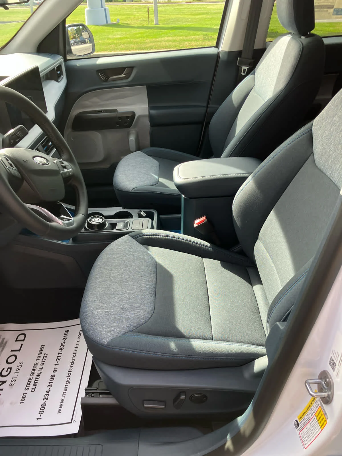 New 2026 Oxford White Ford XLT image 12