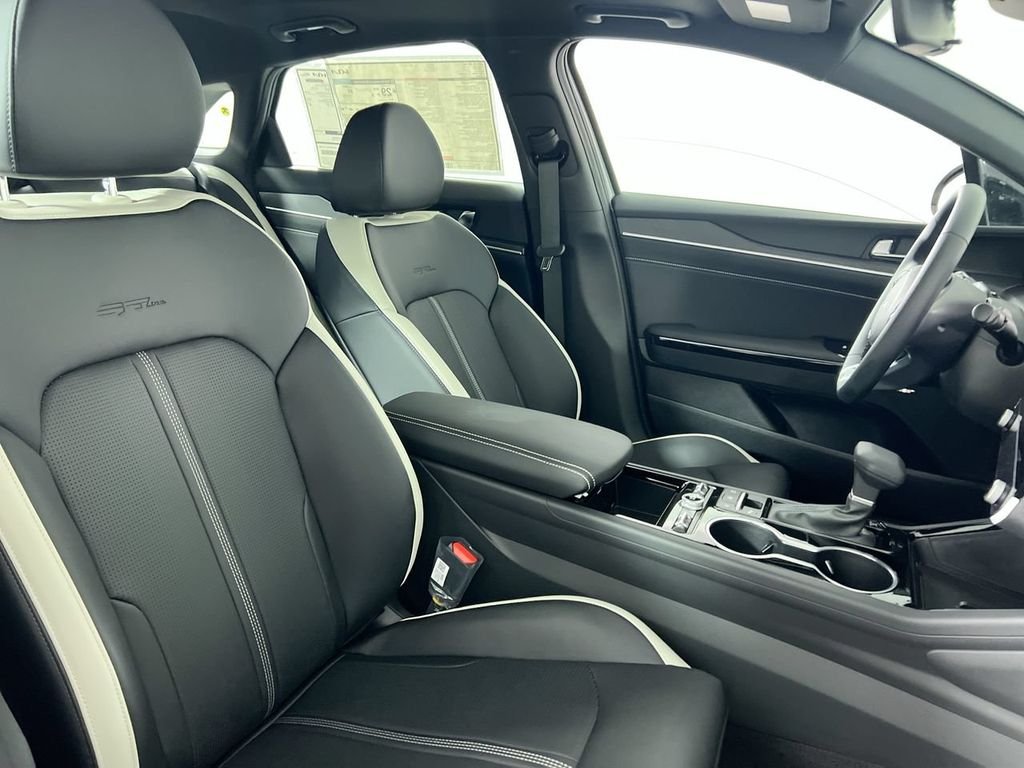New 2026 Wolf Gray Kia GT-Line FWD image 26