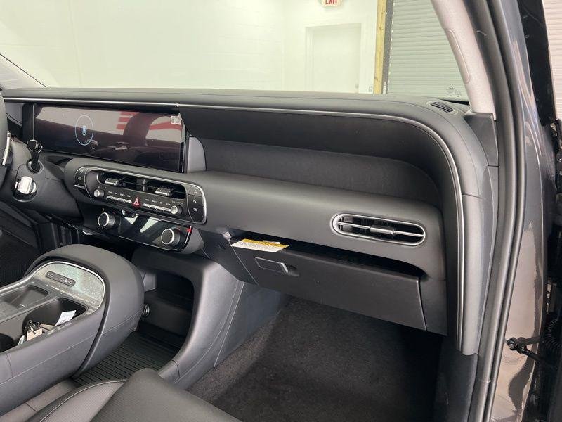 New 2026 Gray Hyundai SEL AWD image 14