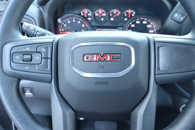 New 2026 Summit White GMC Pro image 19