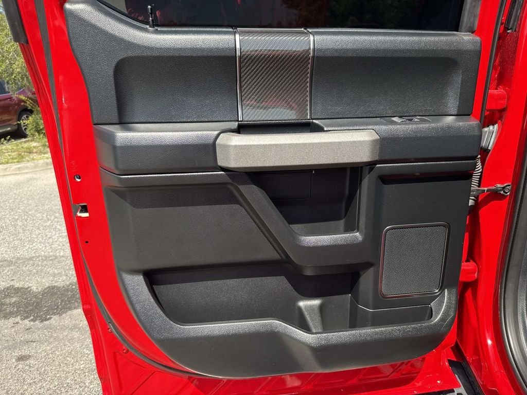 Used 2019  Ford Raptor image 15